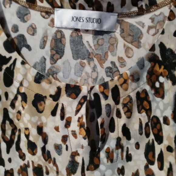 NWOT - Leopard Print Tunic - Picture 2 of 4